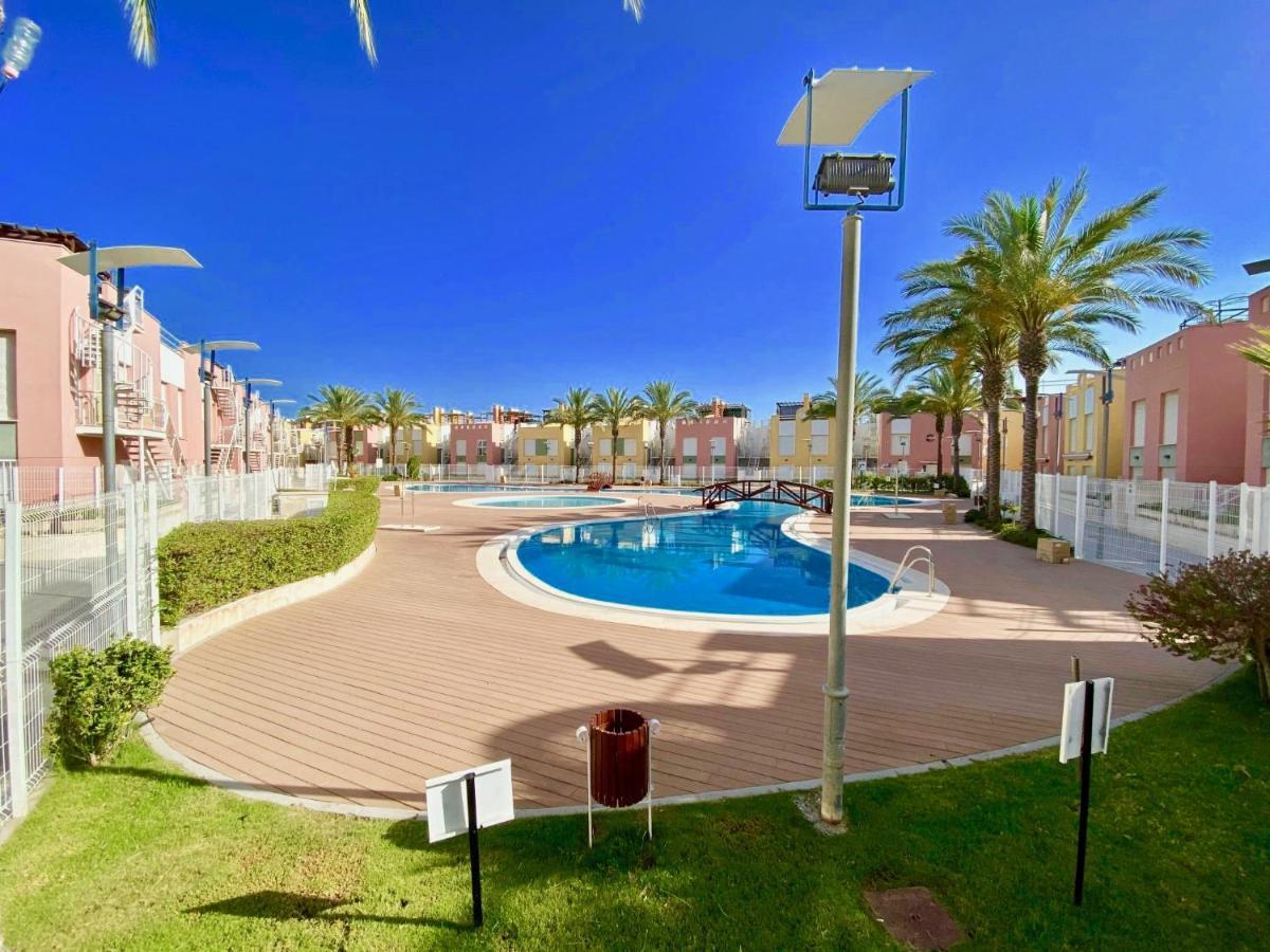 Ferienwohnung Agua Marinas - Tu Atico Con Jacuzzi Privado! Vera Exterior foto